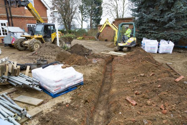 Drainage Ditch Digging in Columbia