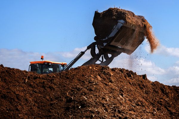 Dirt Spreading in Columbia